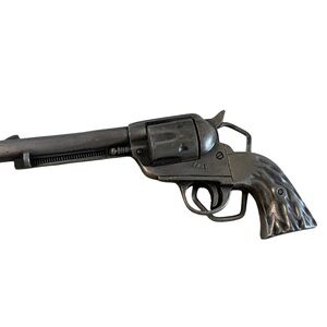 Vintage Style Black Revolver belt buckle